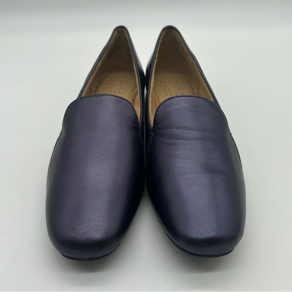 Naturalizer Emiline Flats Inky Navy Leather Loafers Size 7M | New With Box - Picture 6 of 13